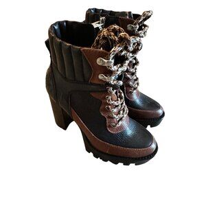 Antonio Melani Penn Leather and Fabric Ankle Boots Chunky Lug Sole Heel 5.5 NWOB